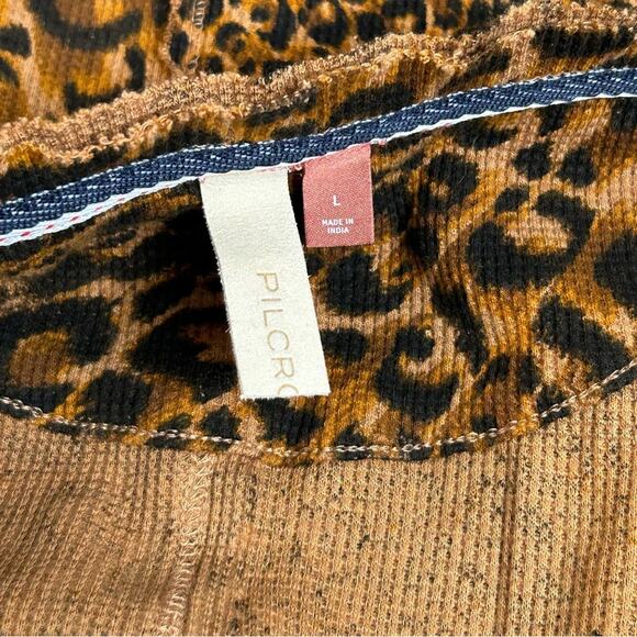 Anthropologie Pilcro Animal Cheetah Leopard Print Split Neck Thermal Top Large - Picture 6 of 10